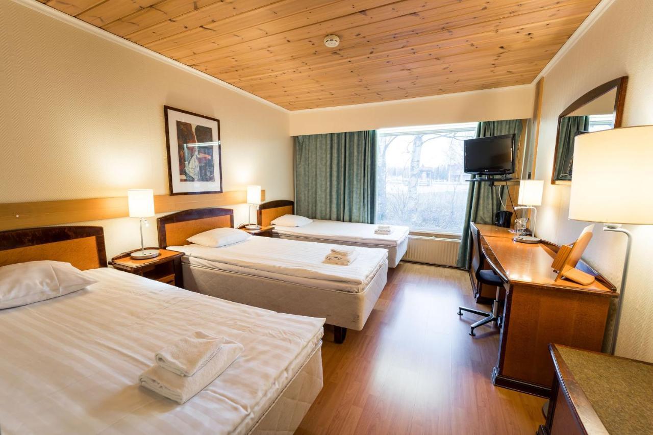 Budget Hotel 拉赫 外观 照片