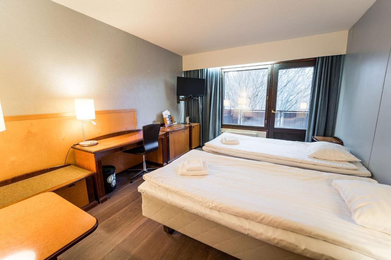 Budget Hotel 拉赫 外观 照片