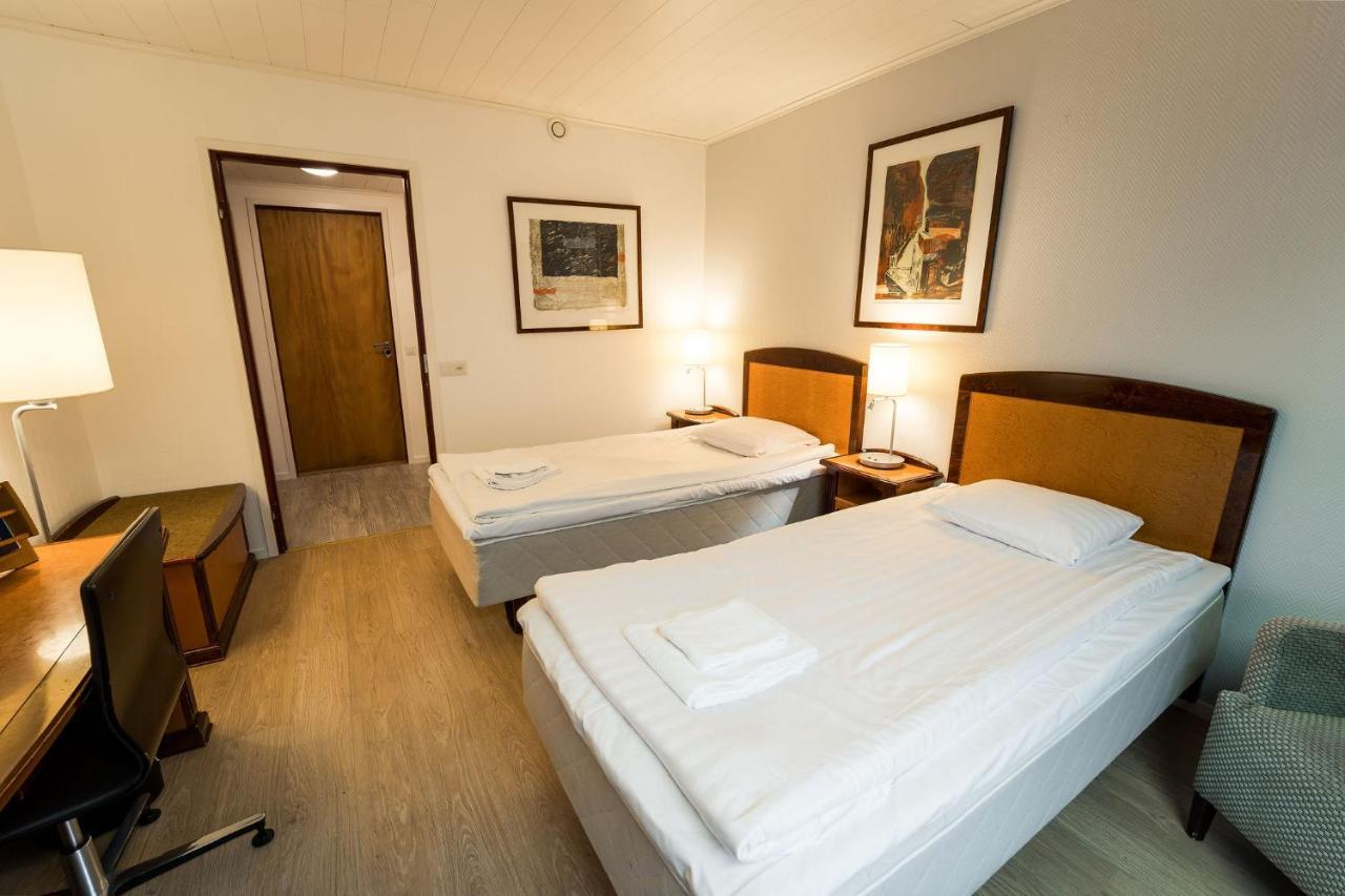 Budget Hotel 拉赫 外观 照片