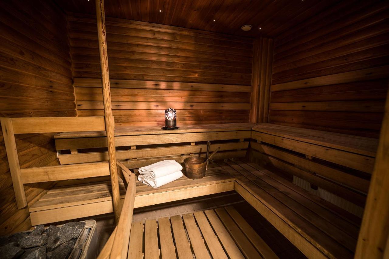 Budget Hotel 拉赫 外观 照片