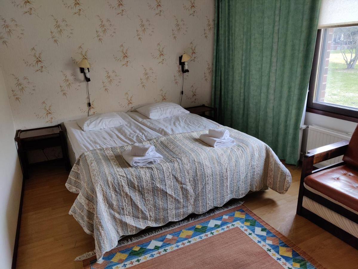 Budget Hotel 拉赫 外观 照片